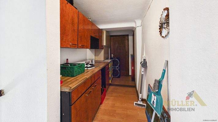 Diele DG mit Zugang zum Dachboden