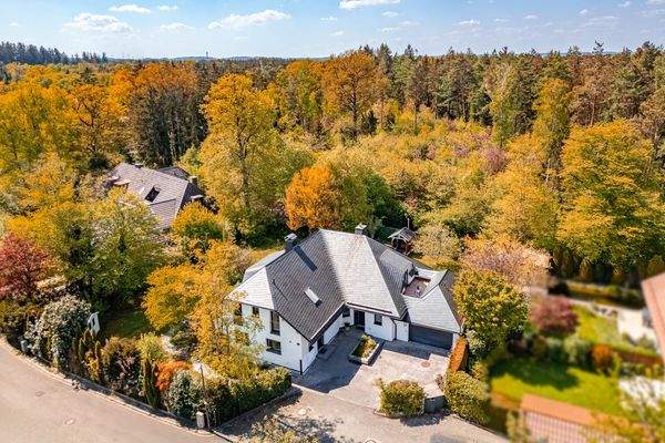 Malerisches Wohnen am Waldrand