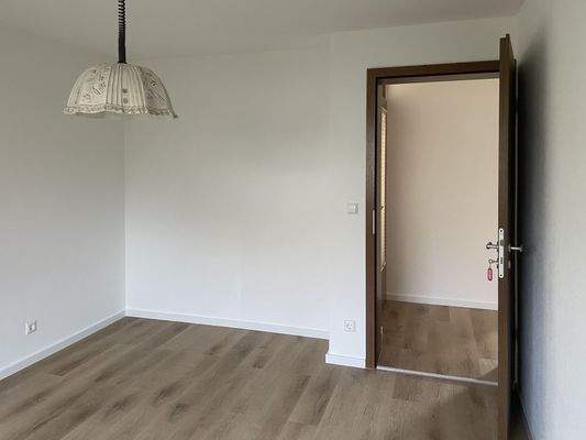 Büro/Kinderzimmer EG