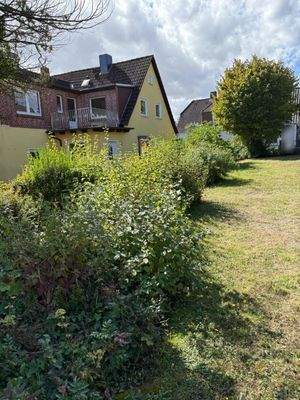 Blick auf das Grundstück (2)