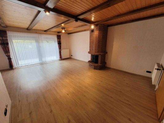 Wohnzimmer mit Terrasse