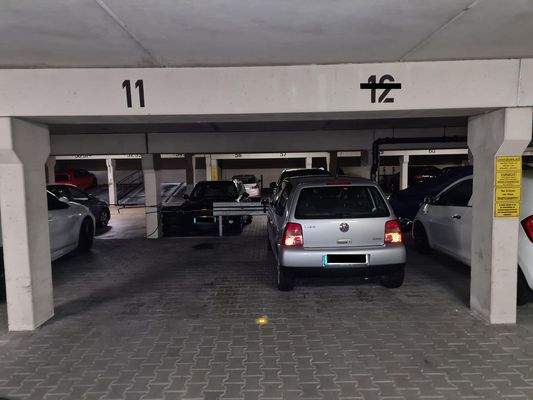 Tiefgaragenstellplatz
