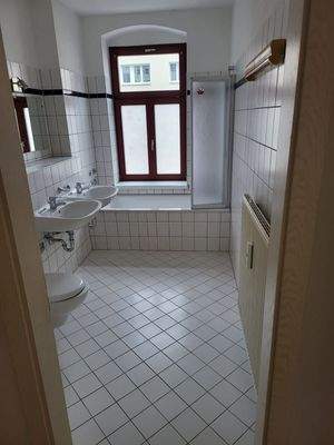 PHOTO-2025-12-04-17-15-45_3