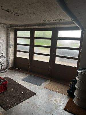 49 Garage im Haus.jpg