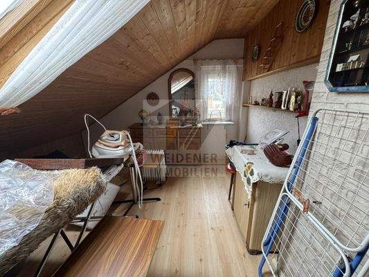 Kinderzimmer halbes OG