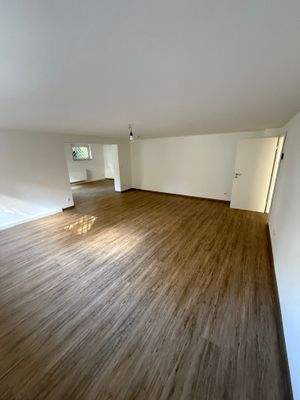 Wohn- / Arbeitszimmer