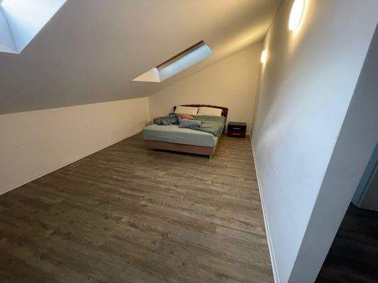 Dachgeschoss 2. OG (2)