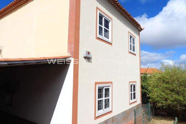 Die Villa in der Außenansicht