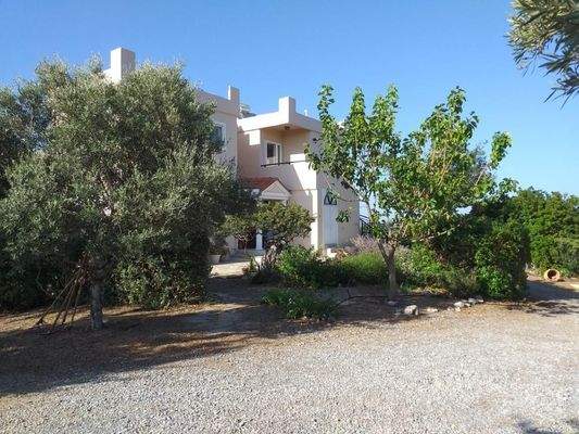 Kreta, Atsipopoulo: Schöne geräumige Villa mit Meerblick und Bergblick zu verkaufen