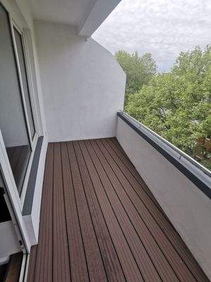 WE 01, Balkon