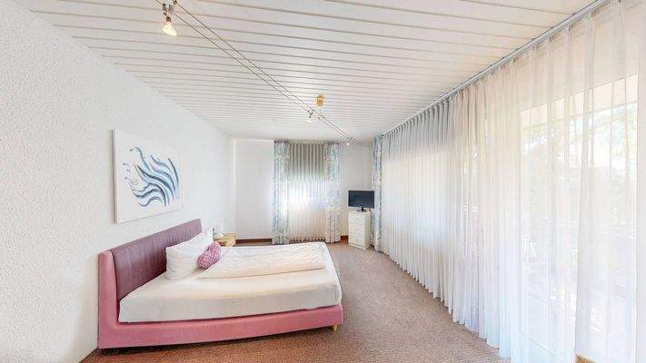 Ferienwohnung EG -Schlafzimmer