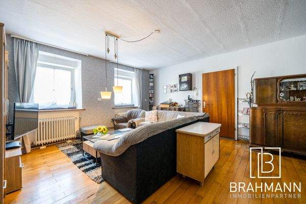 Zentrales Wohnzimmer EG