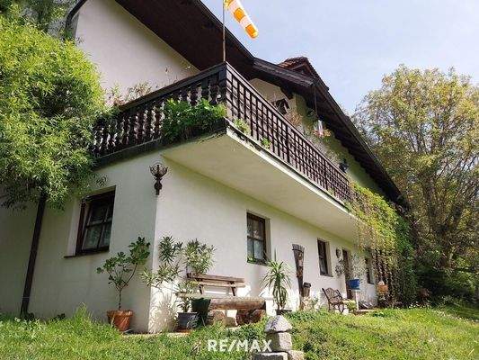 Blick zum großen Balkon