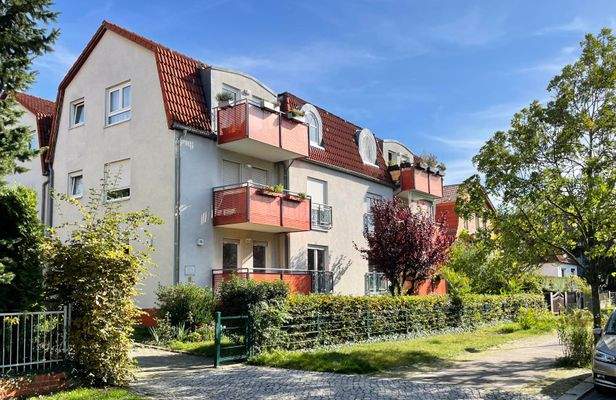 1052-02 Straßenansicht.jpg