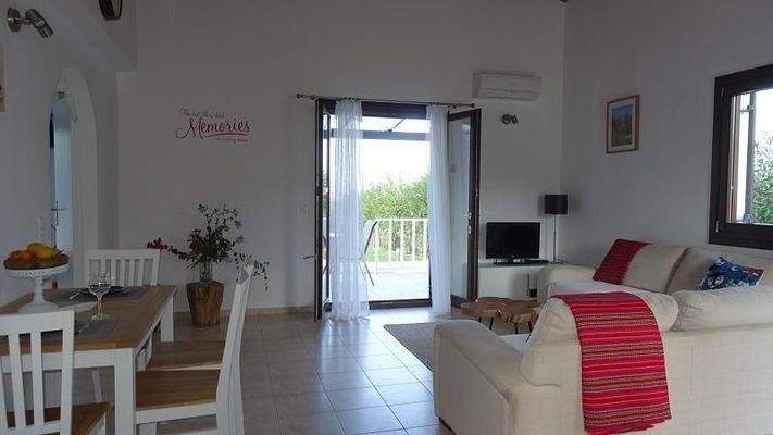 Kreta, Kirianna: Charmantes Haus mit Meerblick zu verkaufen