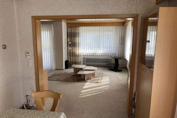 Blick ins Wohnzimmer