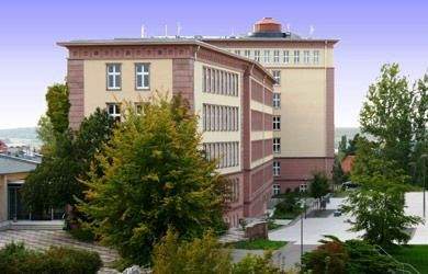 direkte Nähe der Staatliche Studienakademie 