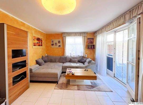 Wohnzimmer - EG - Wohnung