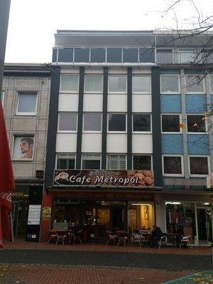 Fassade nach Renovierung  (1).jpg