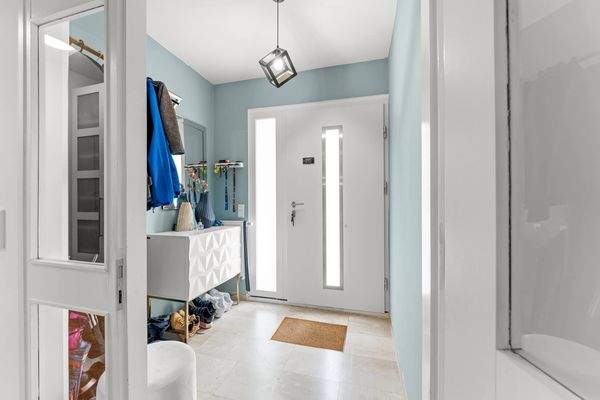 Eingangsbereich (Wohnung 2)