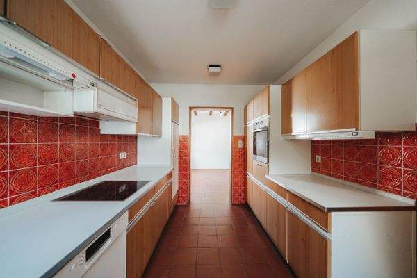 Räumlichkeiten Erdgeschoß-Küche1.1