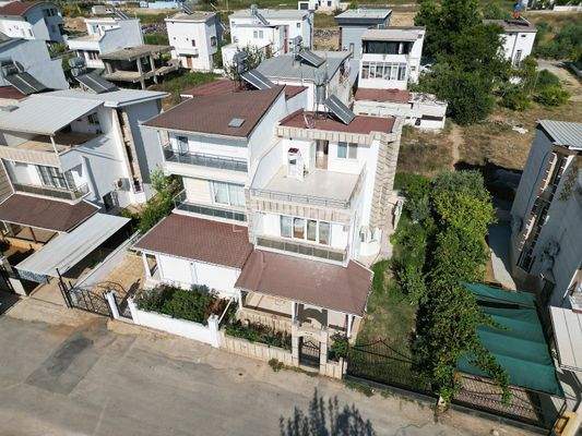 Furnished Semi-Detached House with Private Garden in Belek Antalya