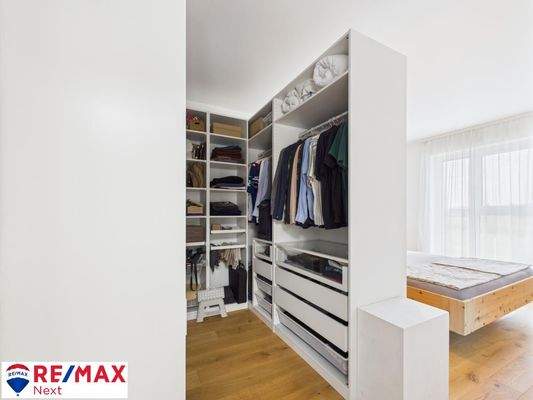 begehbarer Schrank -Schlafz-OG