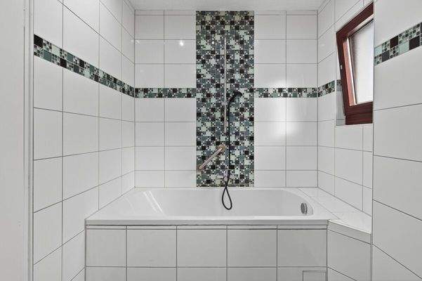 Badezimmer 2 Dachgeschoss