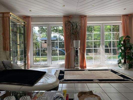 Wohnbereich mit Kamin -5