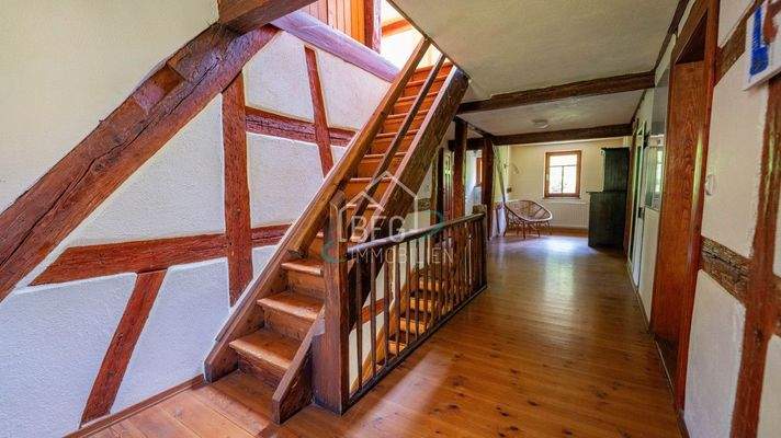 Aufgang ins Dachgeschoss