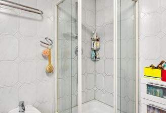 backbone_518431-B_034_WEB