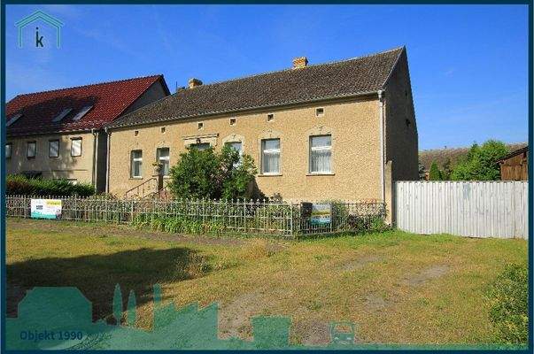 1990 Vorderansicht von rechts.jpg