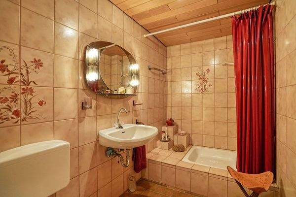 Duschbad im Untergeschoss