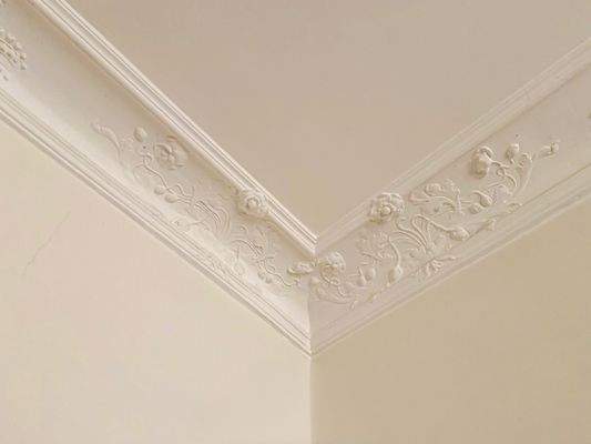 Stuckelemente Schlafzimmer