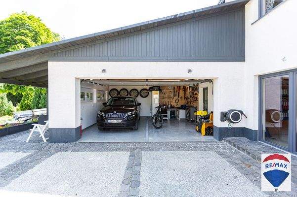 Neue Garage