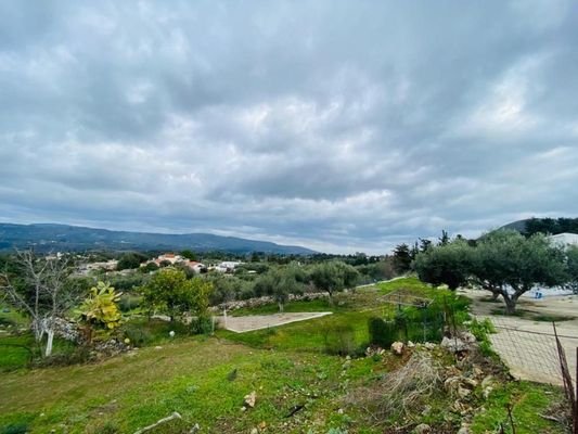 Schönes Grundstück zum Verkauf im Dorf Filippos, Kreta