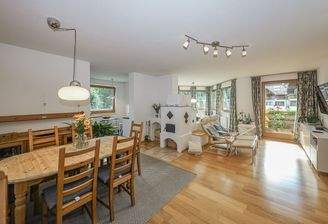 KITZIMMO-Großzügige Wohnung in zentrumsnaher Ruhelage kaufen - Immobilien Kitzbühel.