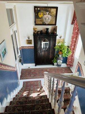 Treppenhaus zu den Wohnungen