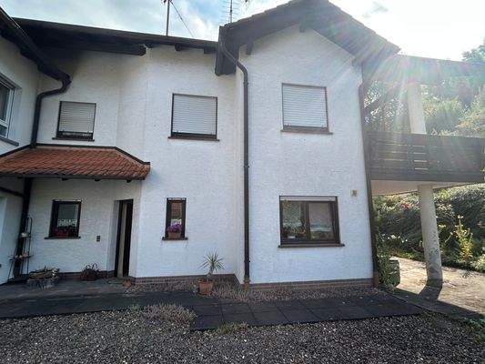 Hausansicht vorne.JPG