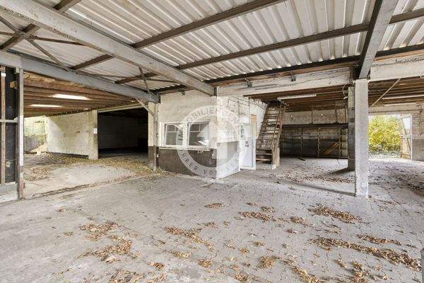 Werkshalle (Blick 2)