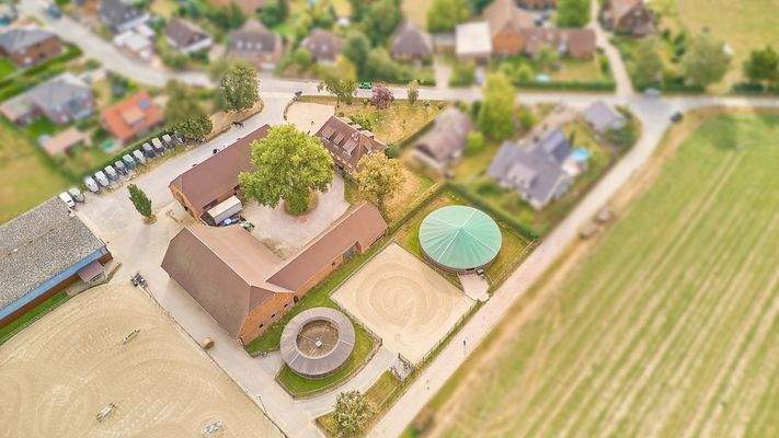 04 Draufsicht Gebäude.jpg