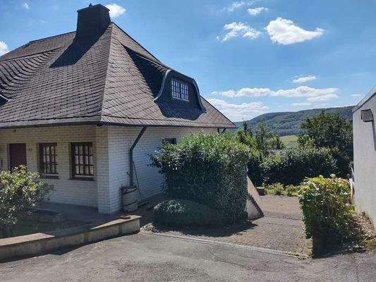 Gebäudeansicht 3.jpg