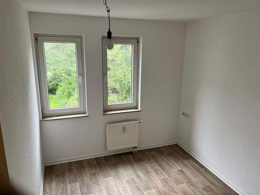 e0d46dd4-504d-4b92-ad09-e8e4f7f54871