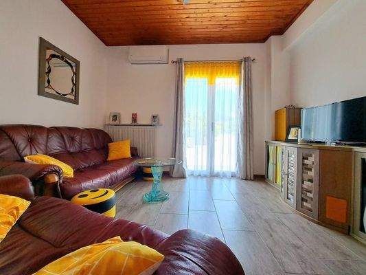 MIT VIDEO: Charmanter, renovierter Bungalow zum Verkauf in Drapanos, Apokoronas