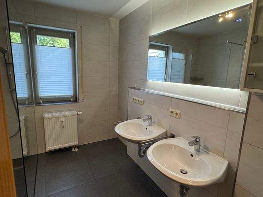 Badezimmer (1)