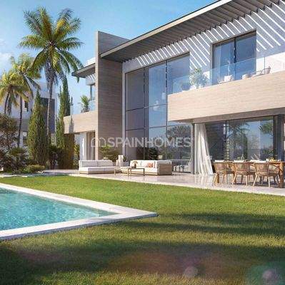 Sea View Villas in a Prime Location in Mijas