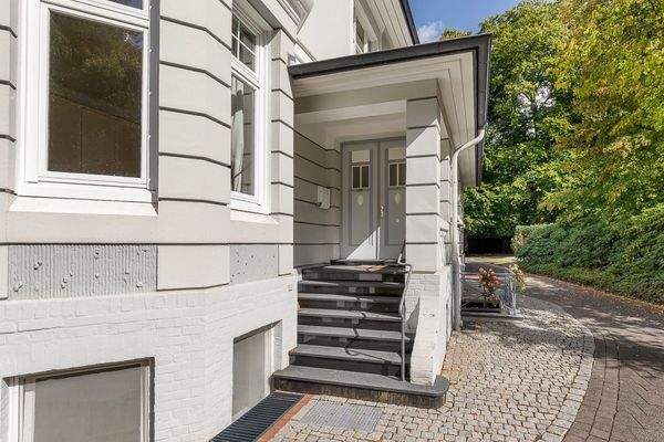 Haupteingang Belletage