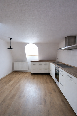 DG Whg Wohnhaus- neue Küche im Aufbau