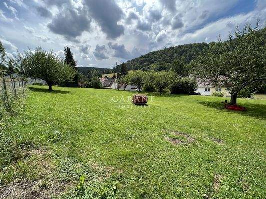 Wohngrundstück Foto 1