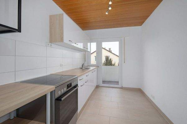 Küche mit Küchenzeile